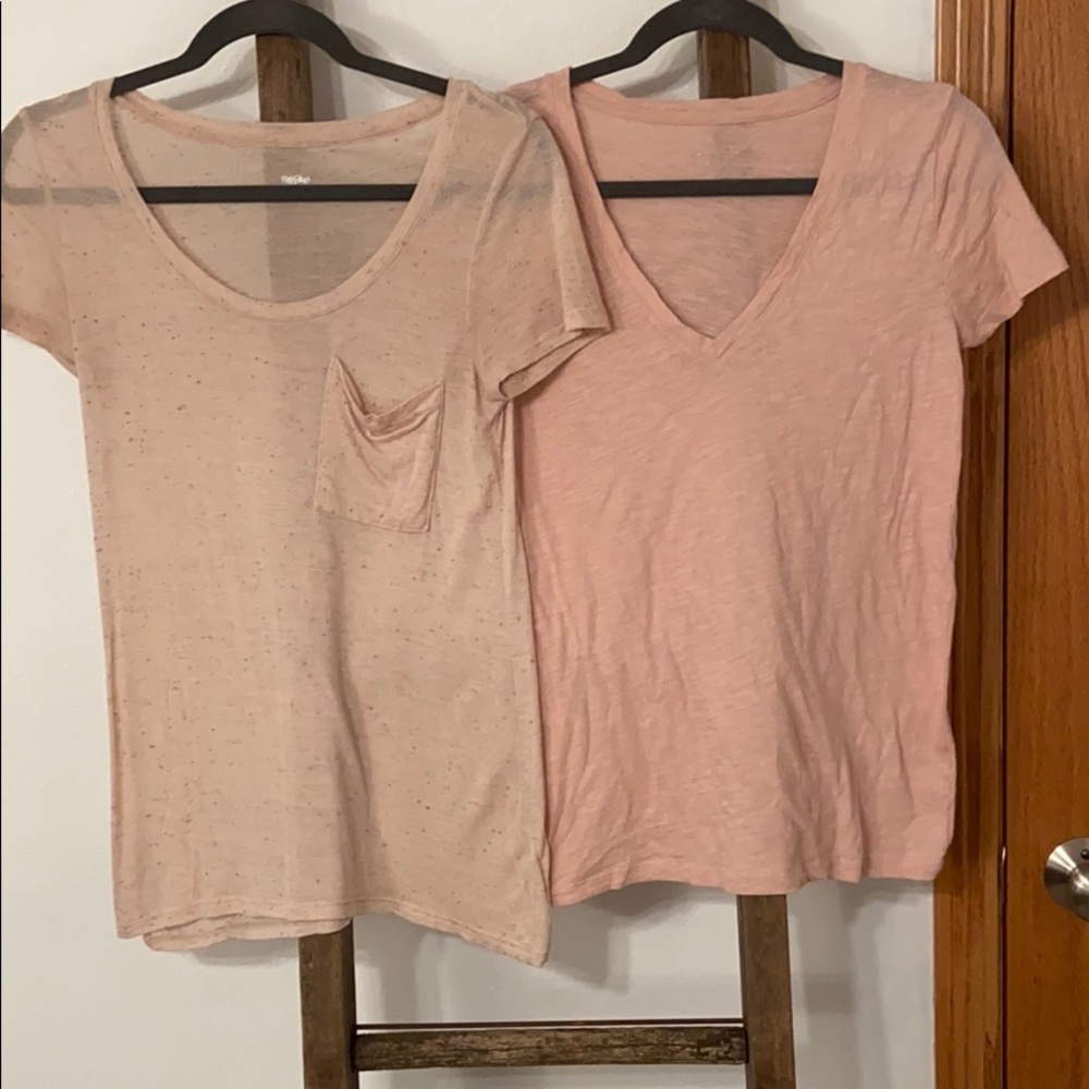 UPDATED POST: must-have basic tees - Picture 4 of 8